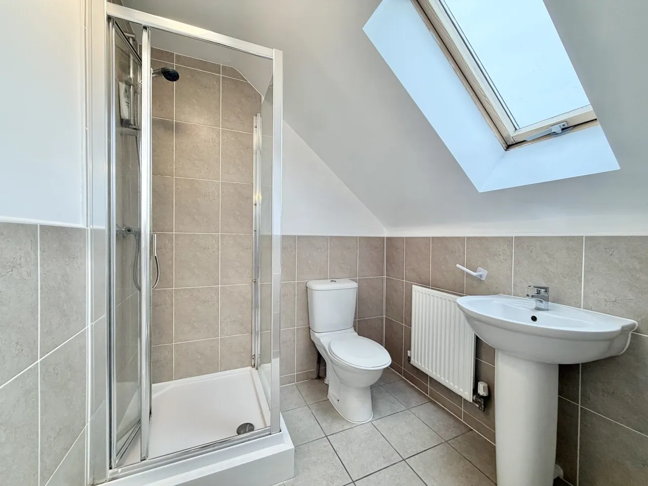 Warwick Avenue, Broughton, Milton Keynes, Milton Keynes, MK10 7AZ, photo 16