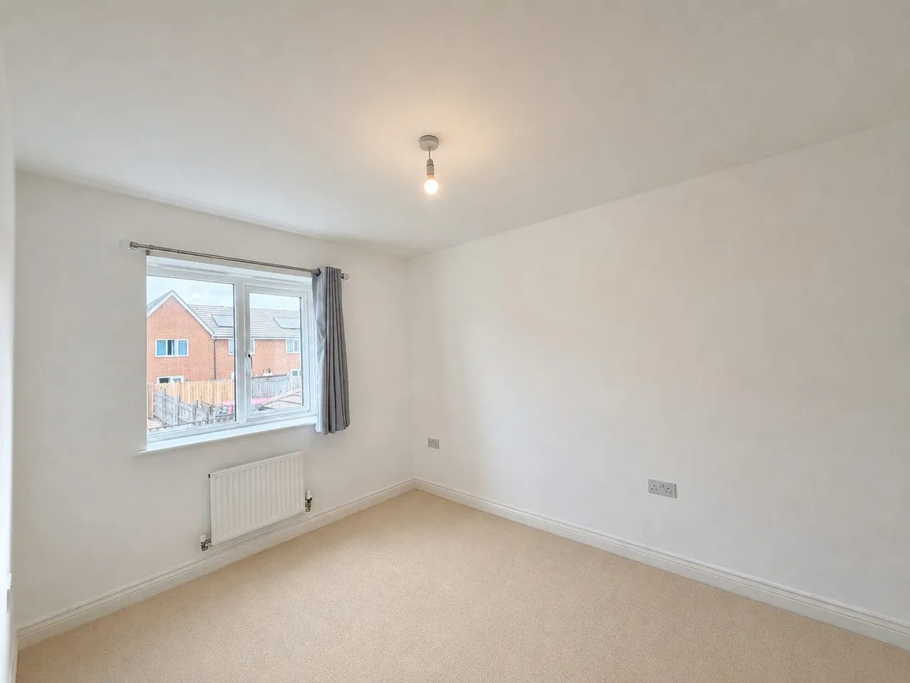 Warwick Avenue, Broughton, Milton Keynes, Milton Keynes, MK10 7AZ, photo 7