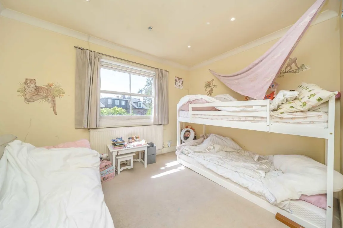 St. Margarets Road, TW1, photo 4