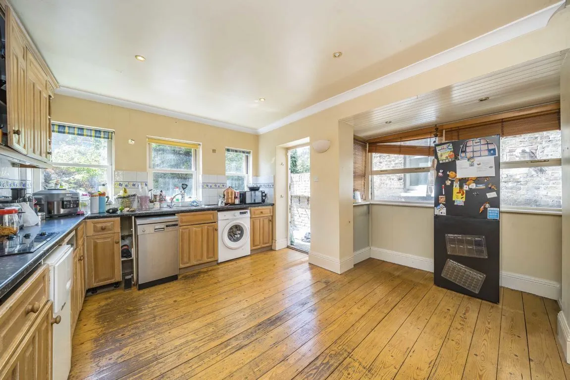 St. Margarets Road, TW1, photo 3