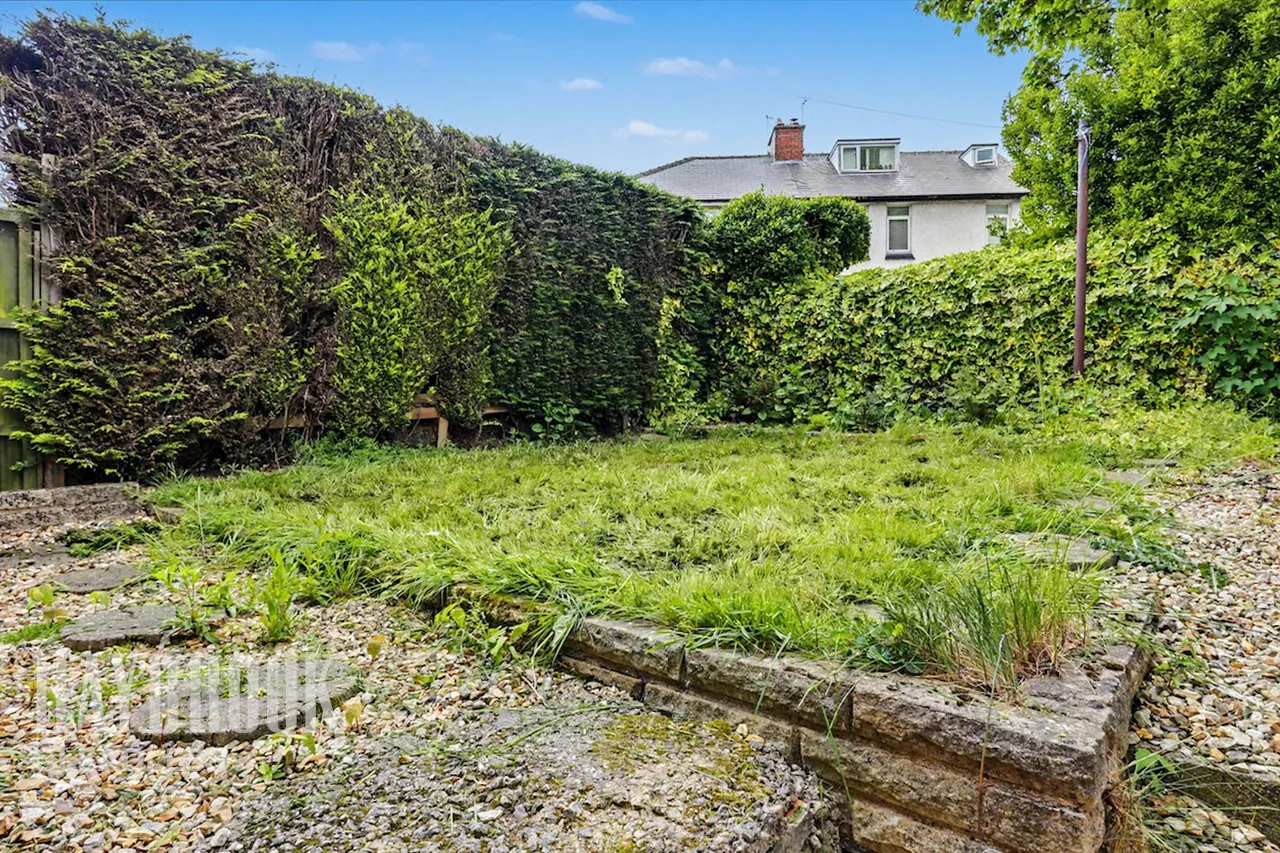 Hollinsend Road, Sheffield, photo 4