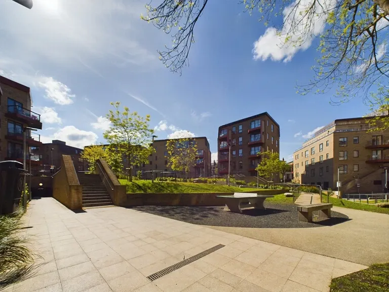 Tollgate Gardens, Kilburn, NW6 5FU, photo 20