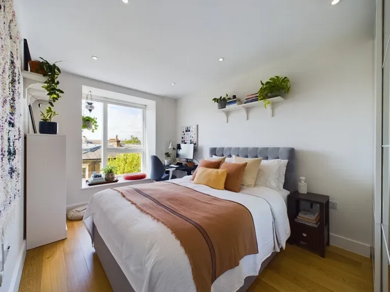 Tollgate Gardens, Kilburn, NW6 5FU, photo 5