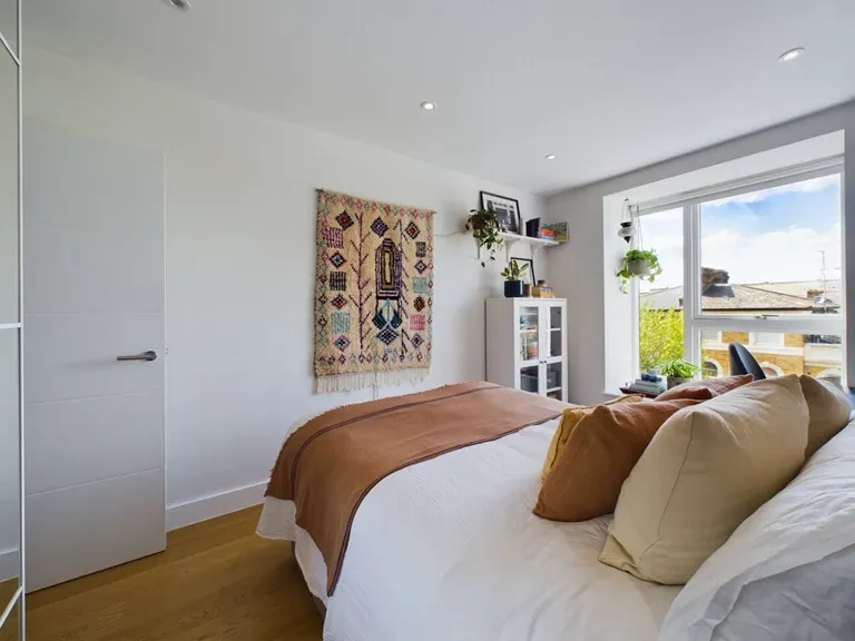 Tollgate Gardens, Kilburn, NW6 5FU, photo 9