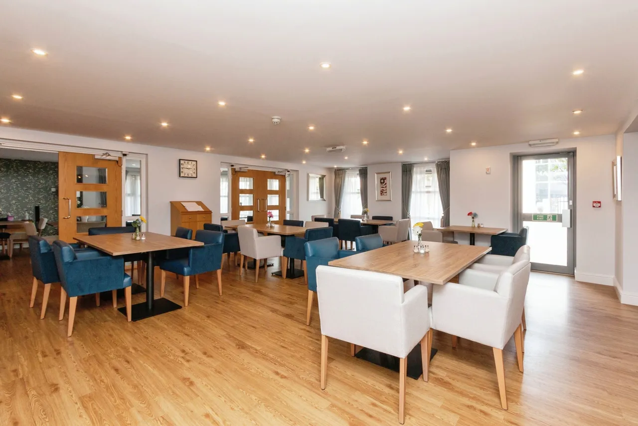 New Road, Basingstoke, RG21, photo 17