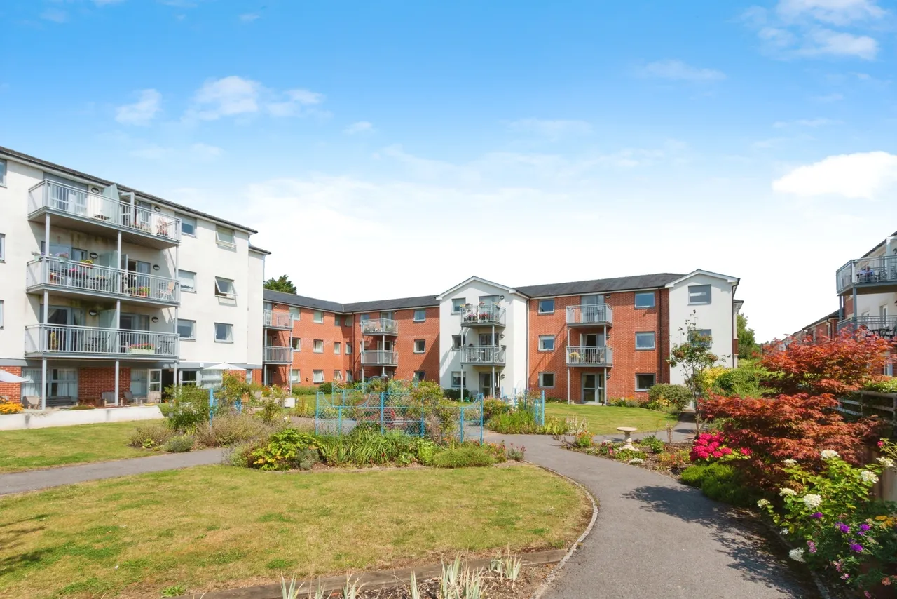 New Road, Basingstoke, RG21, photo 12