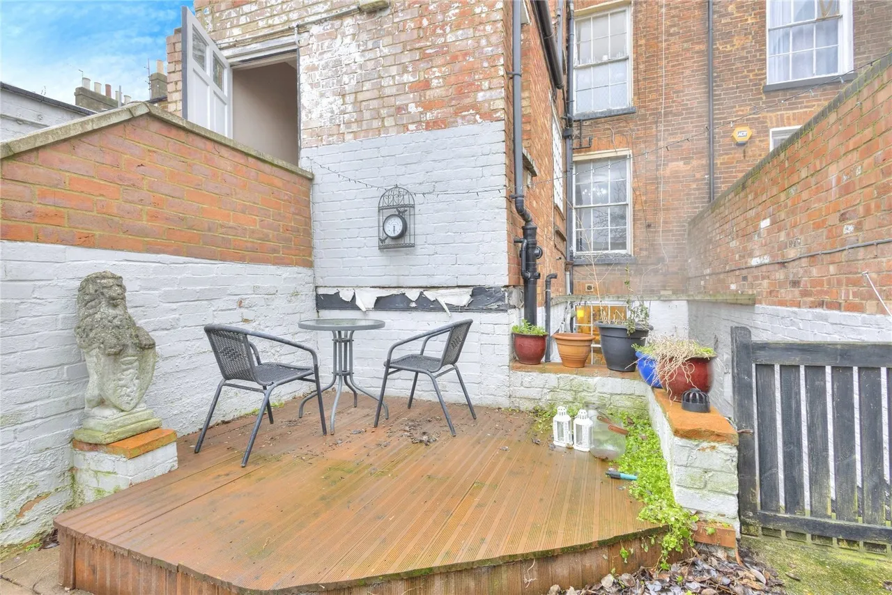 Adelaide Terrace, Barrack Road, Northampton, Northamptonshire, NN2, photo 30