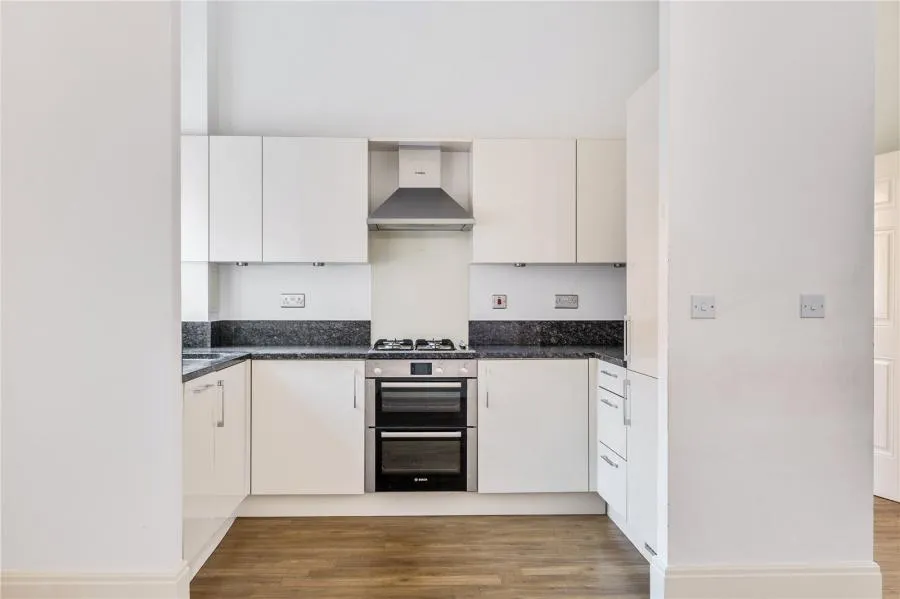 Glanville Way, Epsom, KT19, photo 8
