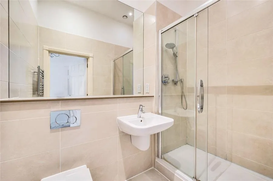 Glanville Way, Epsom, KT19, photo 12