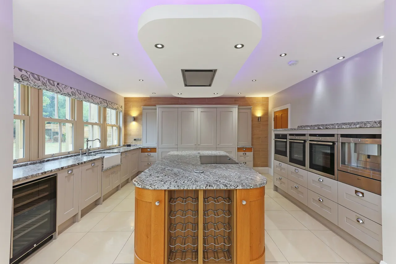Knowle Road, Kirkheaton, HD5, photo 10
