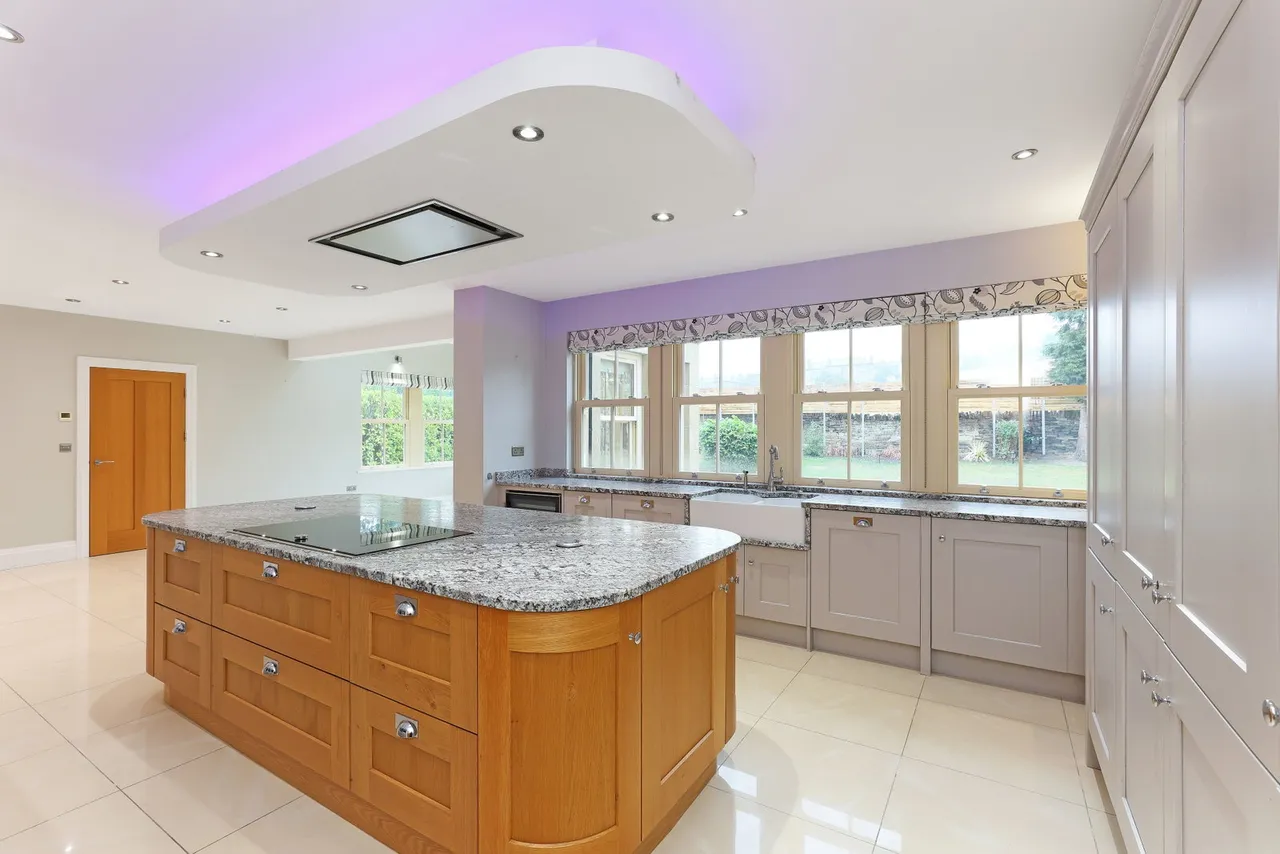 Knowle Road, Kirkheaton, HD5, photo 7