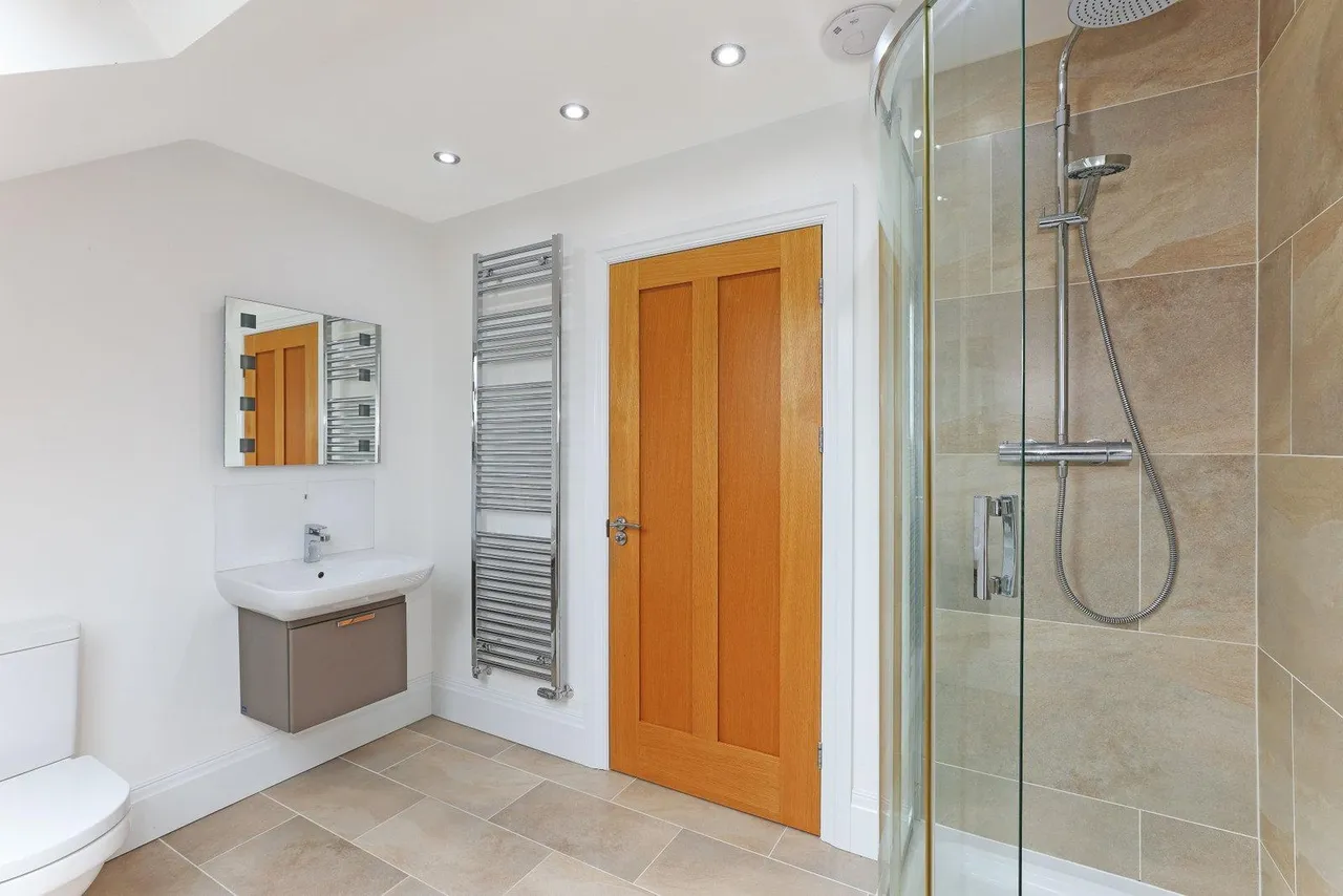 Knowle Road, Kirkheaton, HD5, photo 32