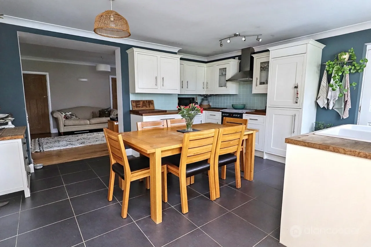 Merevale Avenue, Nuneaton, CV11, photo 13