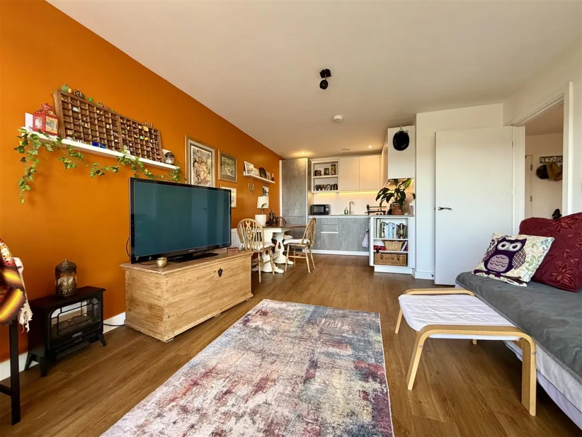 Hobbs Way, Gloucester, GL2, photo 3