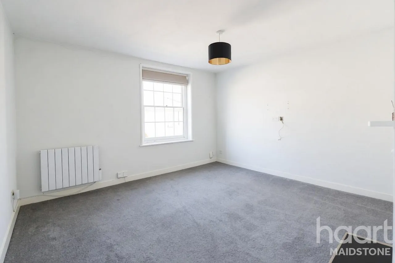 Wyatt Street, Maidstone, ME14, photo 2