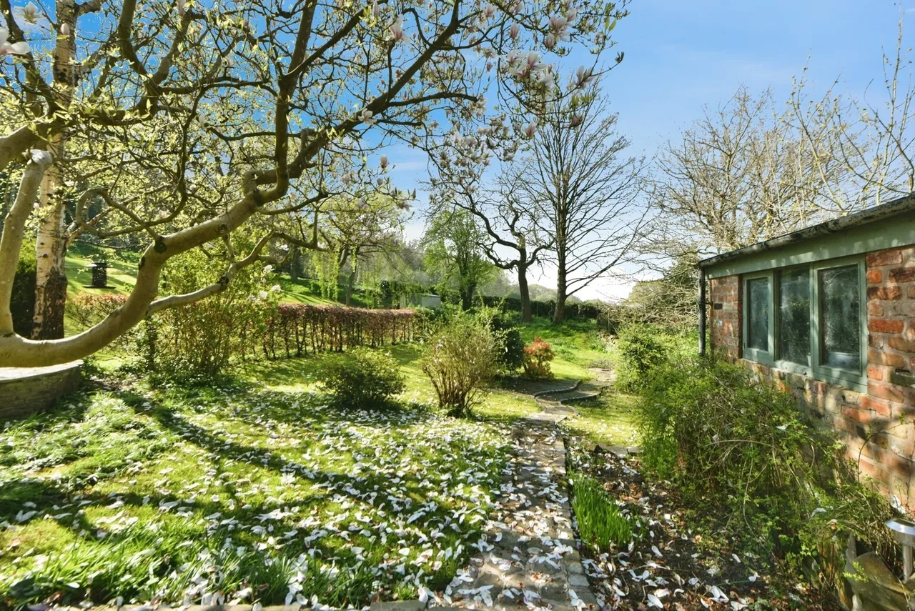 Heald Wood Road, Woodley, SK6, photo 18