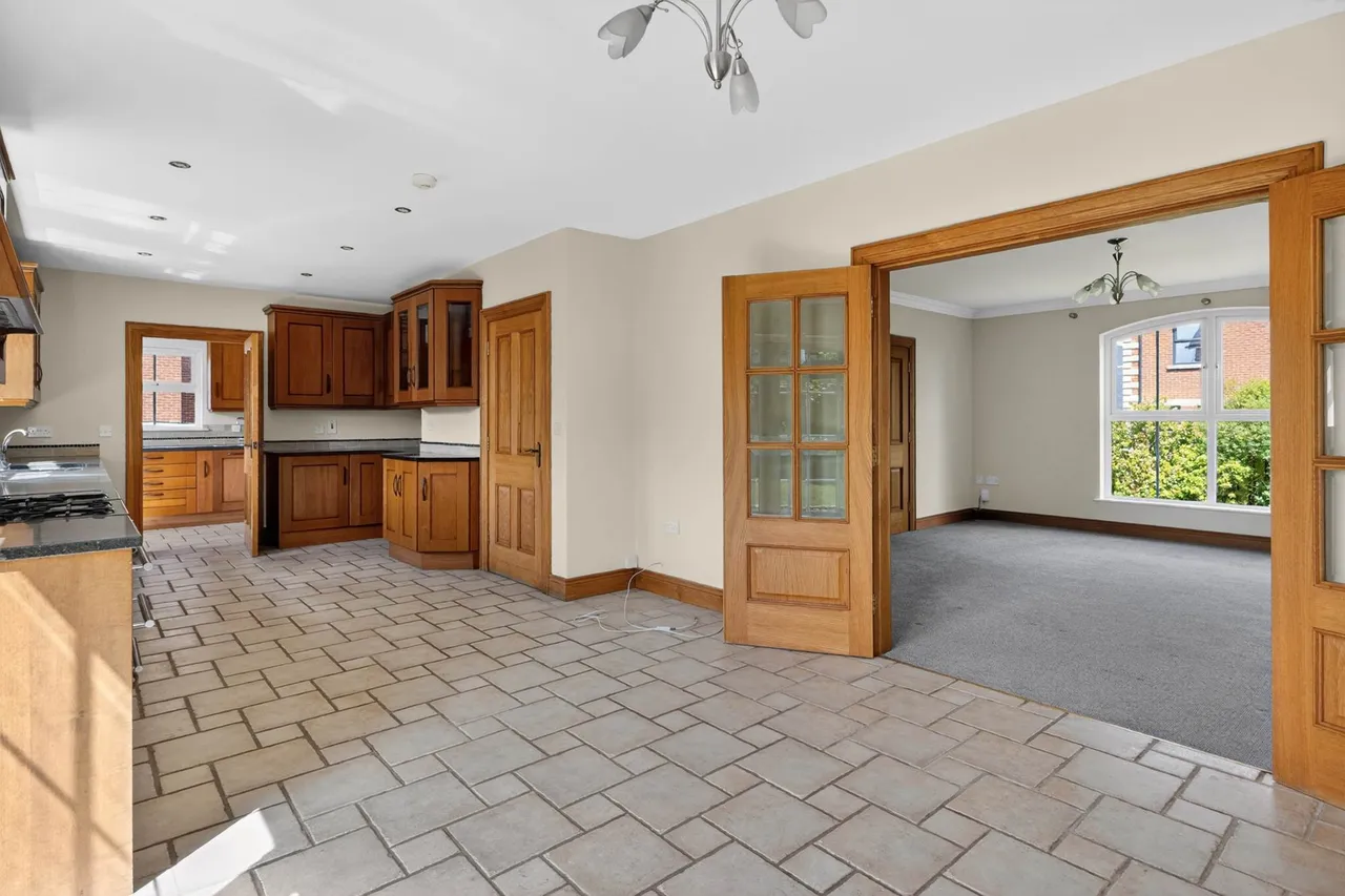 Clonmore Manor, Lisburn, BT27, photo 11