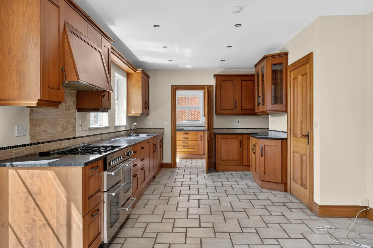 Clonmore Manor, Lisburn, BT27, photo 9