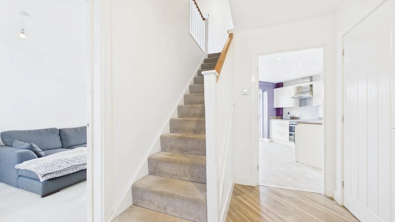 St. Vincent Close, Crowland, photo 28
