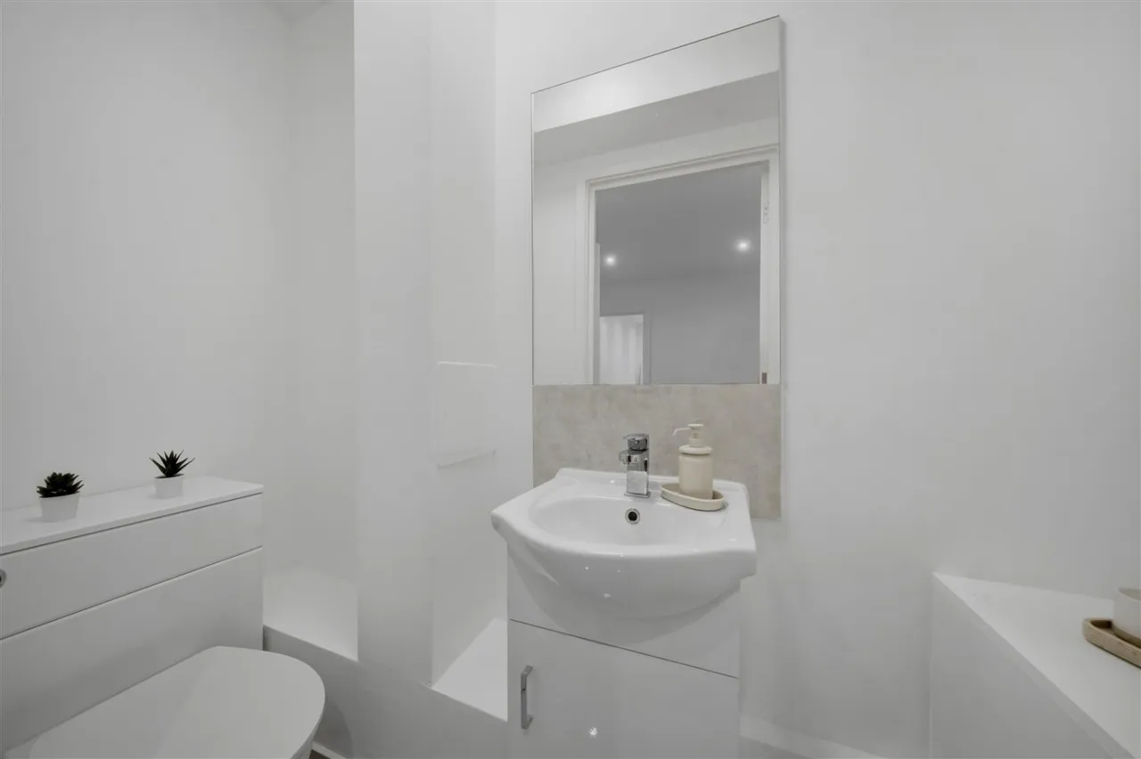 Palmers Road, London, E2, photo 14