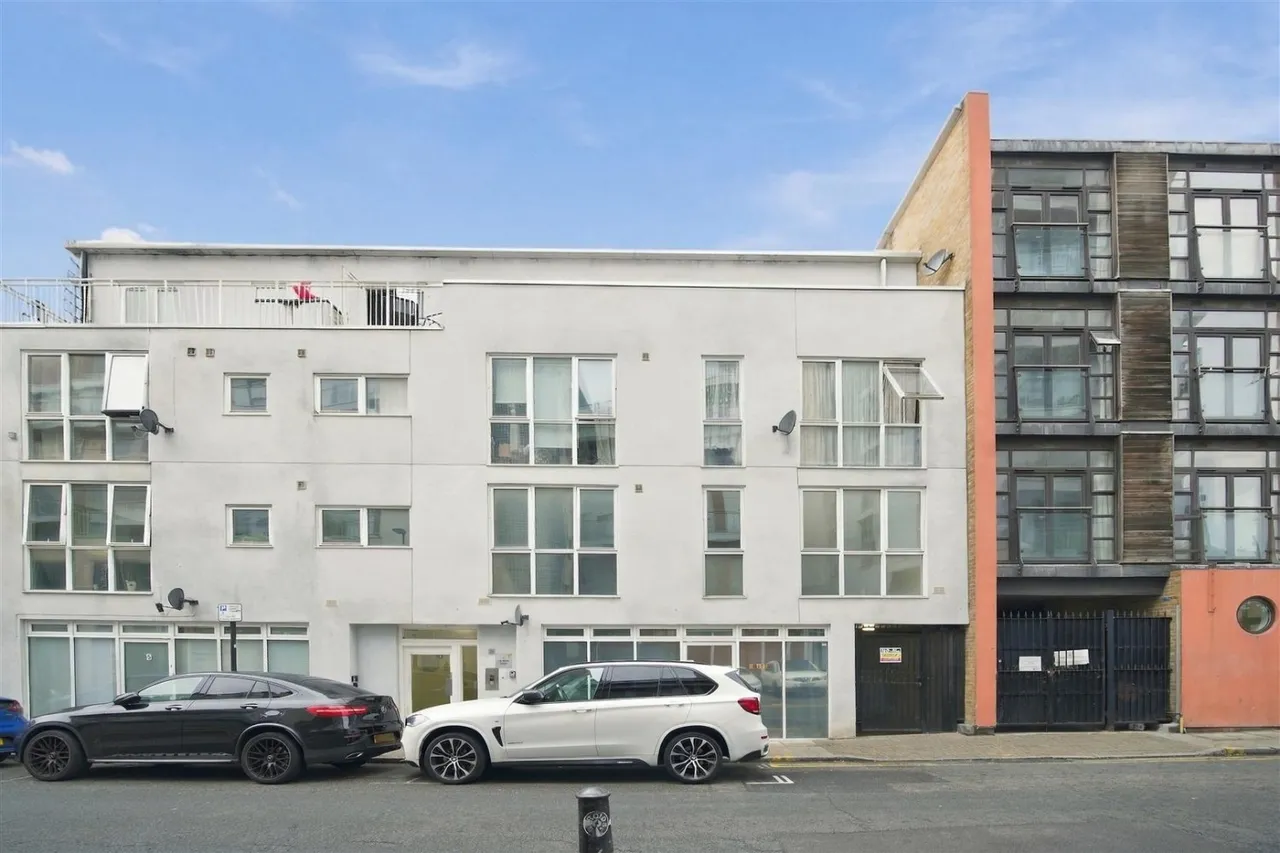 Palmers Road, London, E2, photo 18