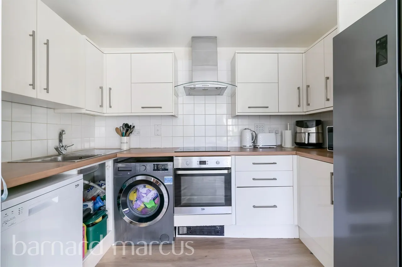 Tilley Road, Feltham, photo 2