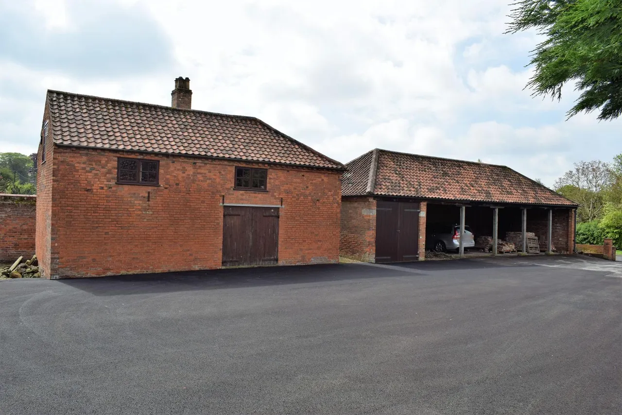 Front Street, Elsham, DN20, photo 21
