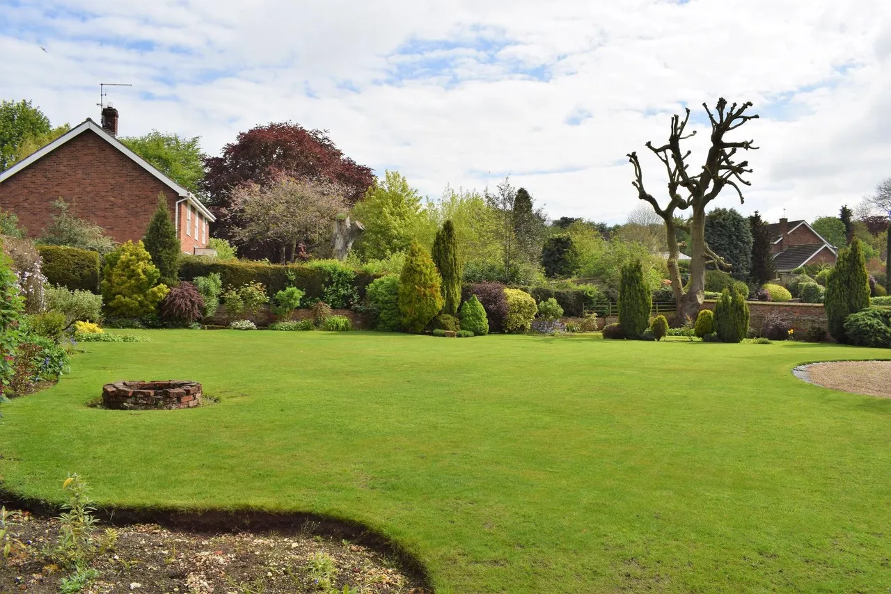 Front Street, Elsham, DN20, photo 18