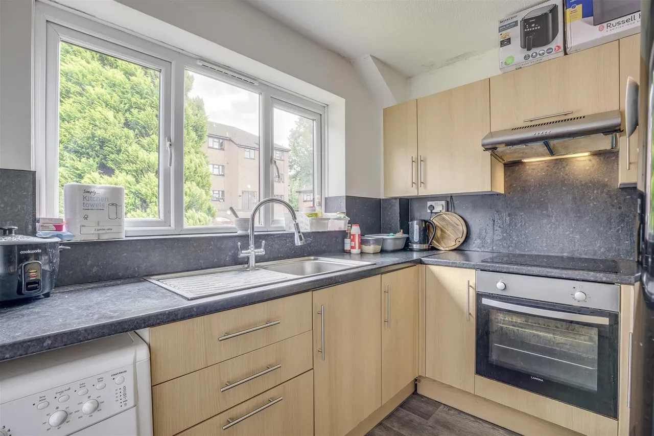 Kaybridge Close, High Wycombe, HP13, photo 4