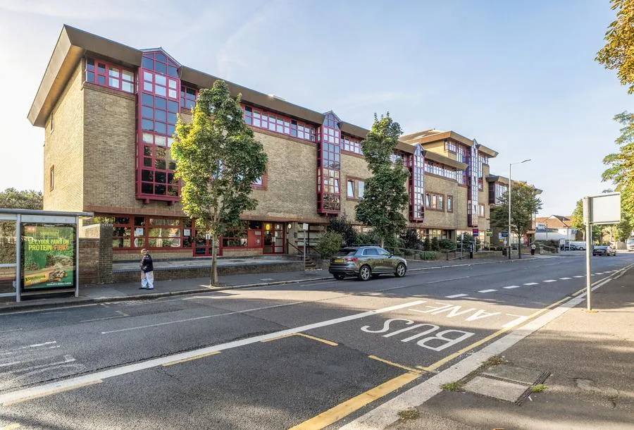London Road, Romford, RM7, photo 6