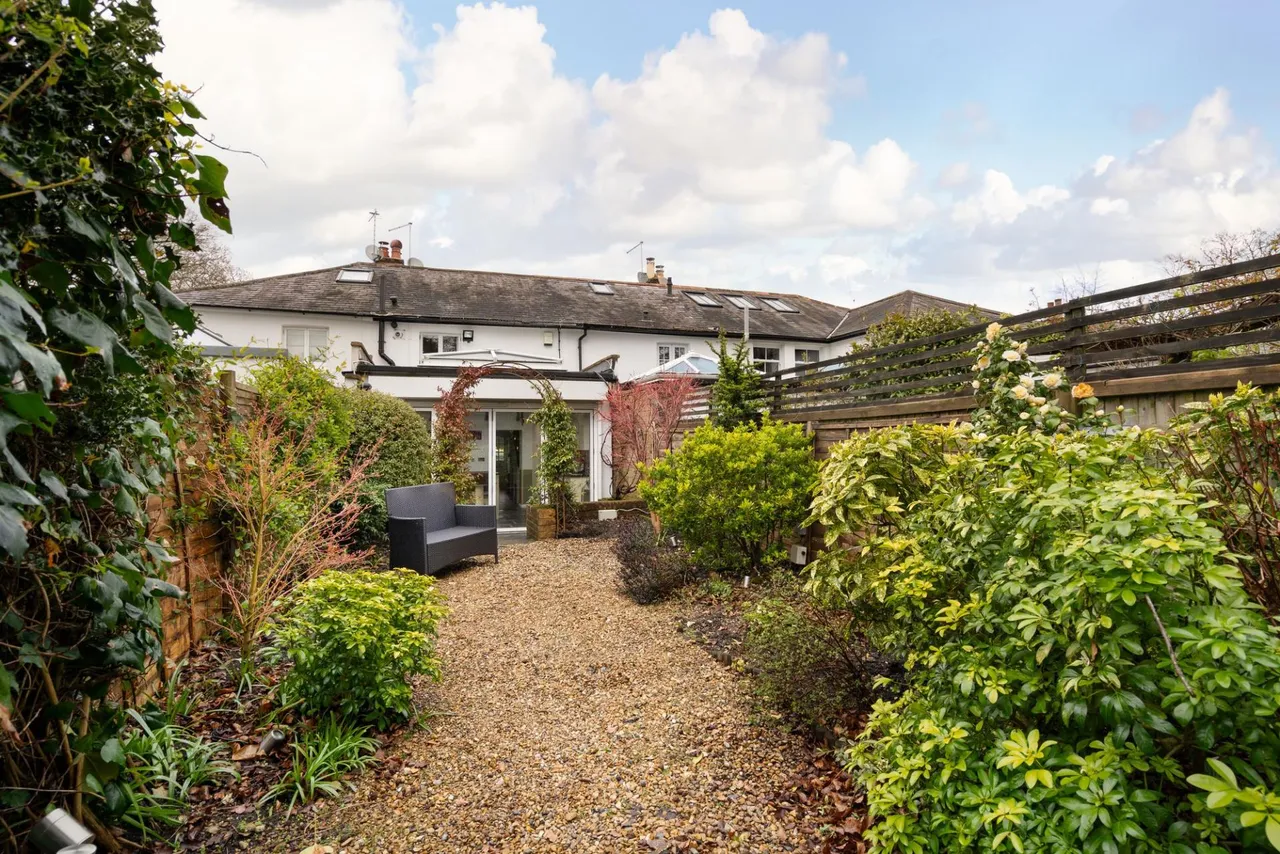 The Green, Woldingham, CR3, photo 18