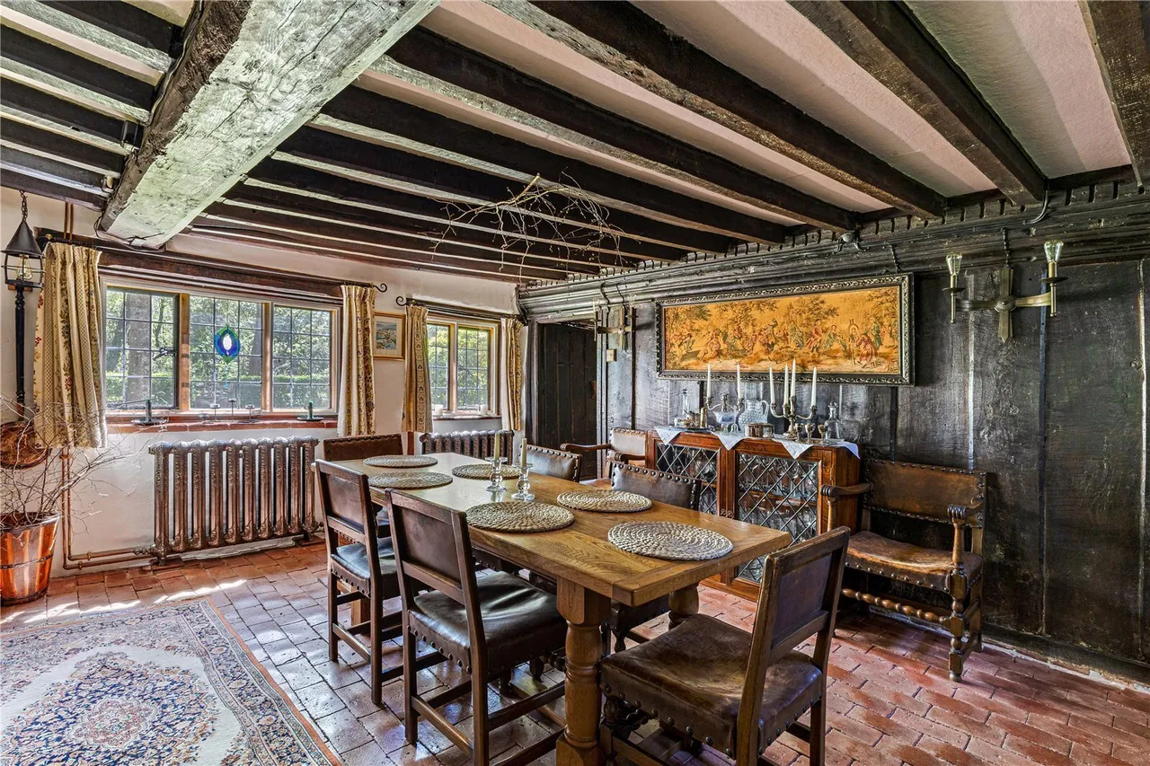 Wilmots Lane, Horne, RH6, photo 7