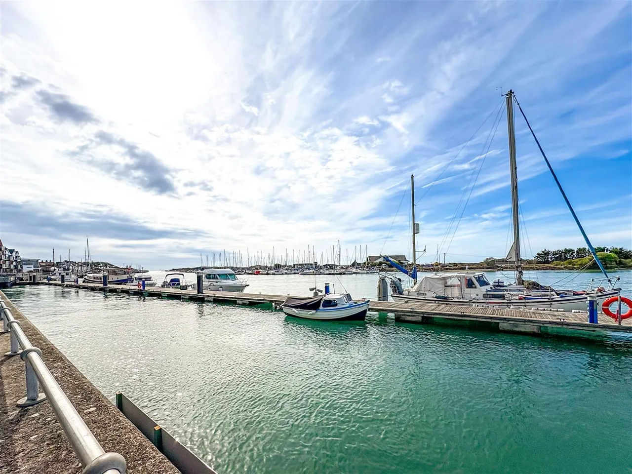 Pier Road, Littlehampton, photo 3