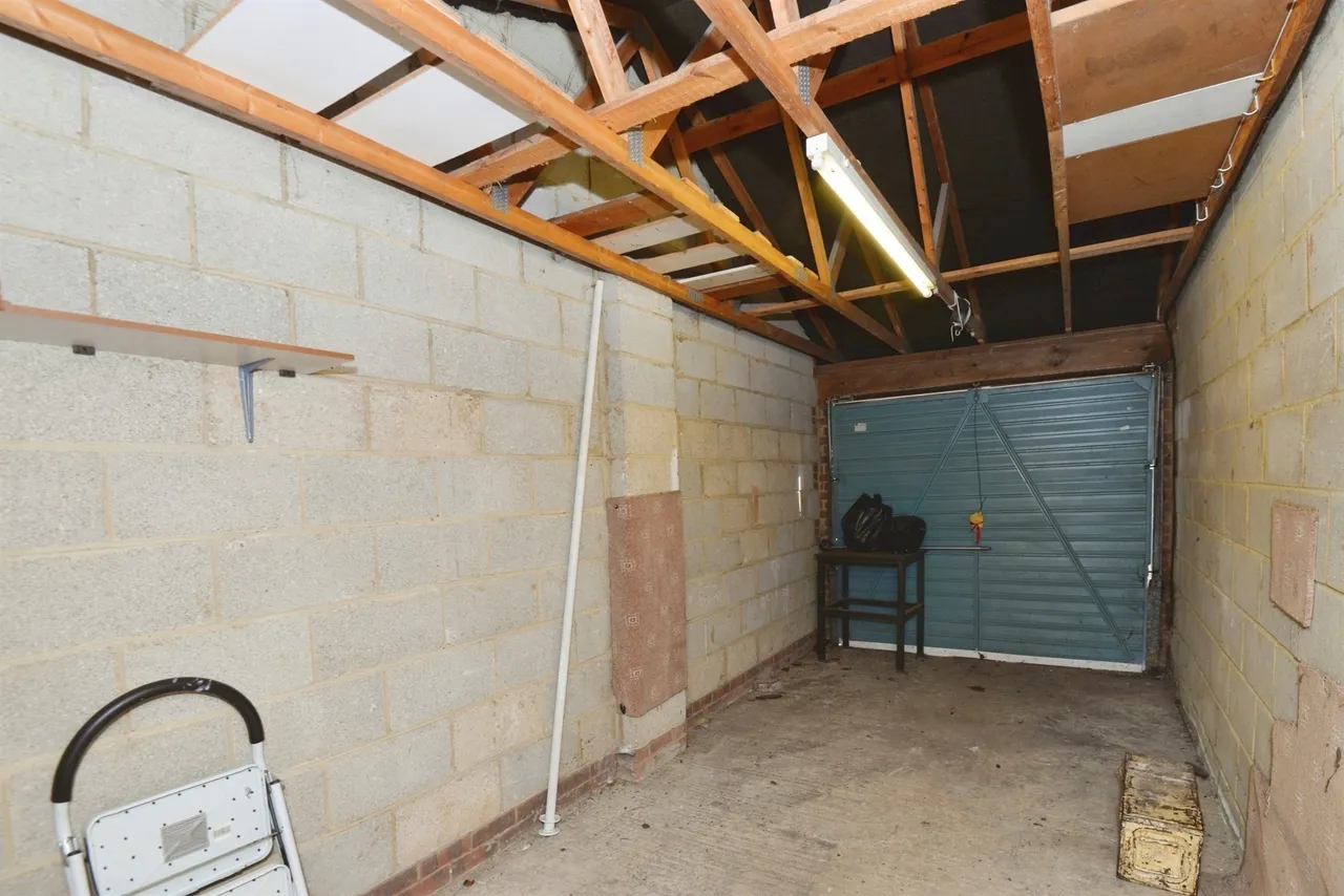 Abbots Way, High Wycombe, HP12, photo 10