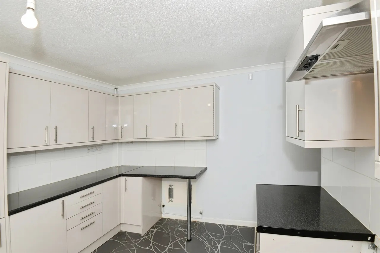 Abbots Way, High Wycombe, HP12, photo 16