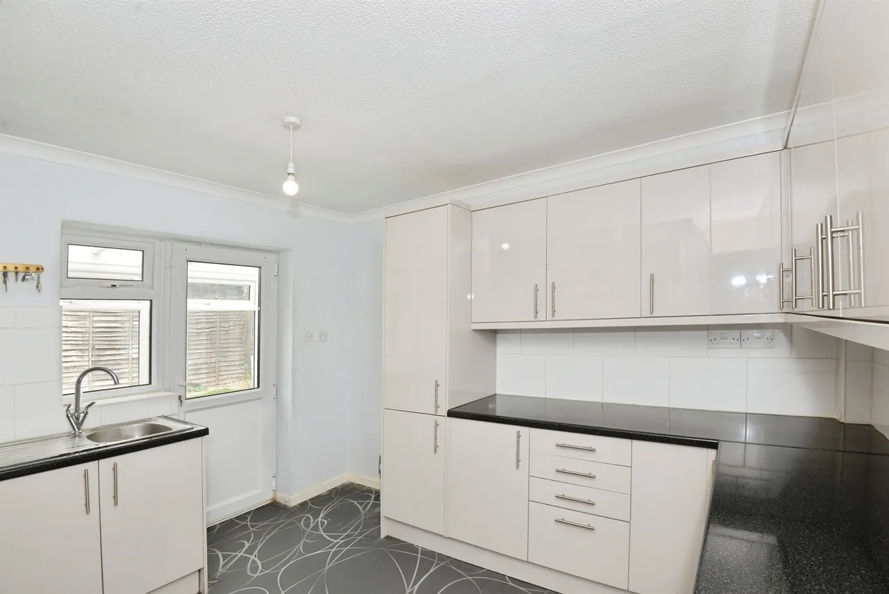 Abbots Way, High Wycombe, HP12, photo 2