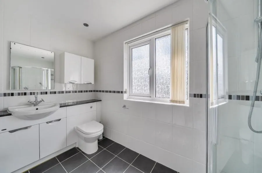 Selham Close, Chichester, PO19, photo 12