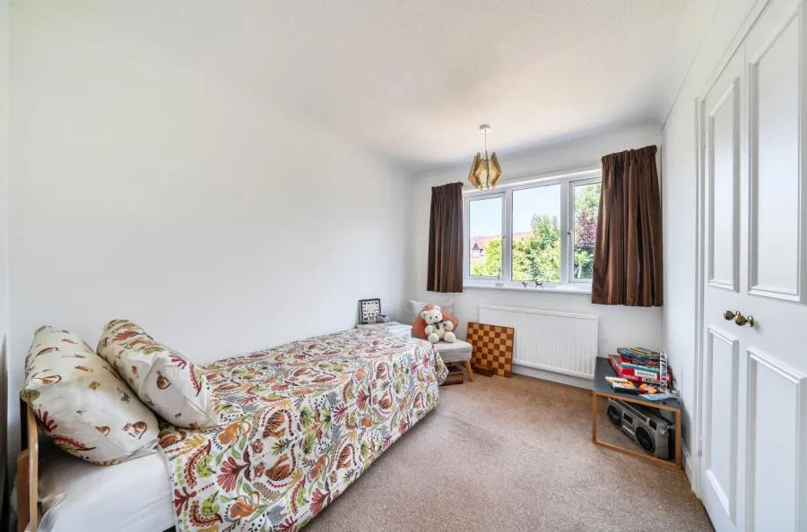 Selham Close, Chichester, PO19, photo 14
