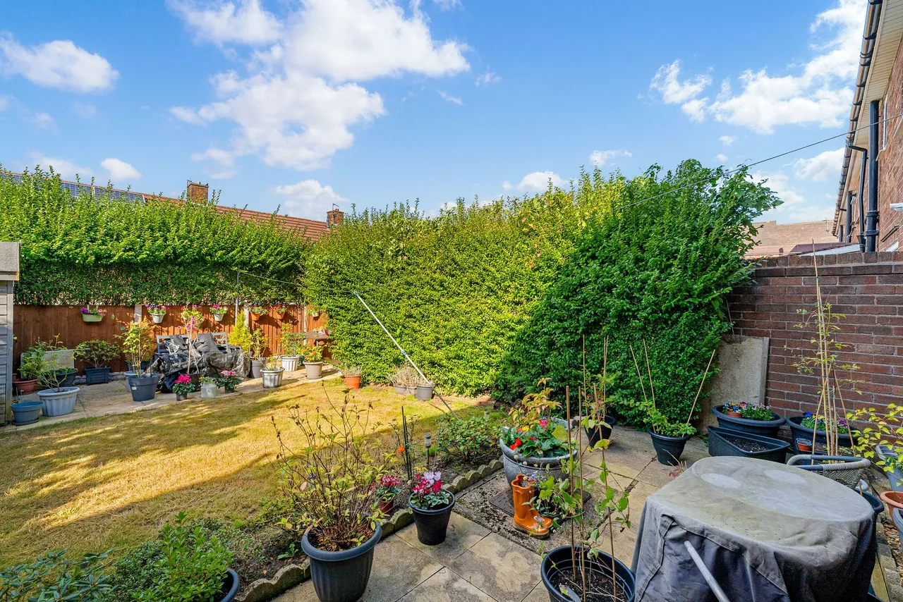 Hayes Crescent, Frodsham, Frodsham, WA6 7PG, photo 11
