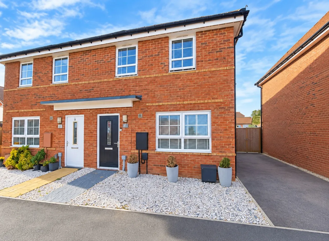 3 bed house for sale, Kipling Way, Overstone Gate, NN6