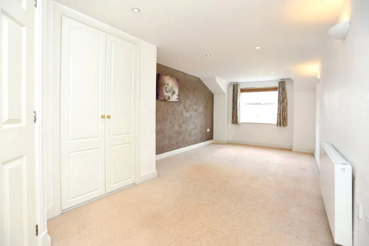 Heaton Moor Road, Heaton Moor, SK4, photo 6