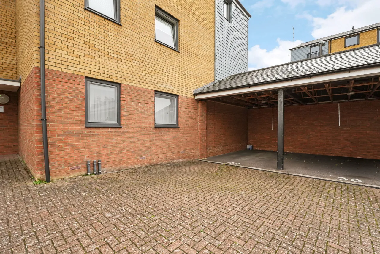 Wodell Drive, Wolverton, MK12, photo 15