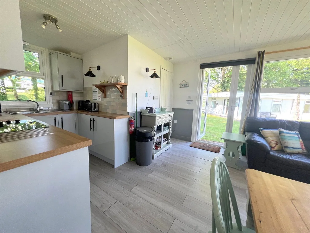 Roch, Haverfordwest, SA62, photo 4