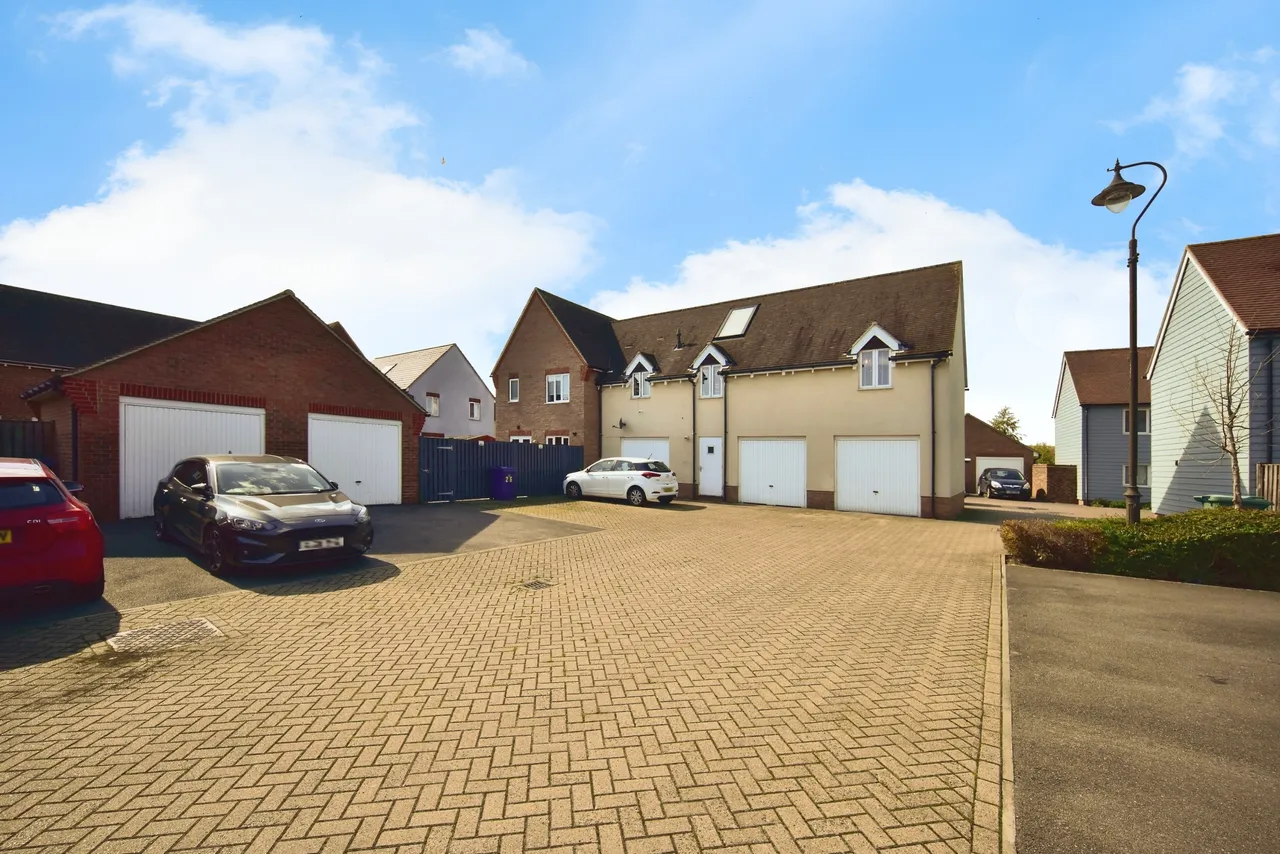 Swallow Avenue, Iwade, Sittingbourne, Kent, ME9, photo 10