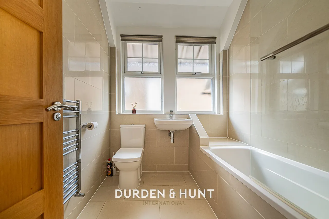 Hermon Hill, Wanstead, E11, photo 15