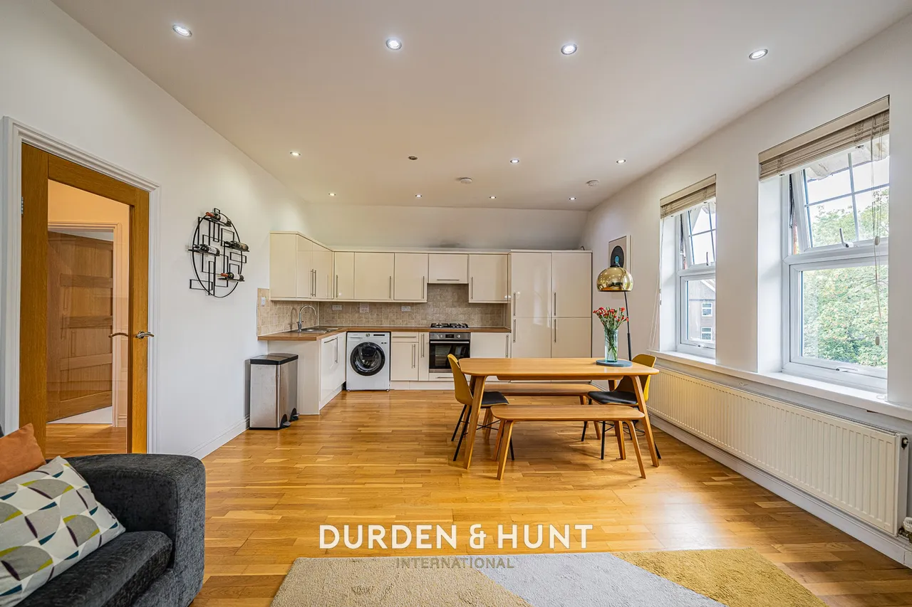 Hermon Hill, Wanstead, E11, photo 3