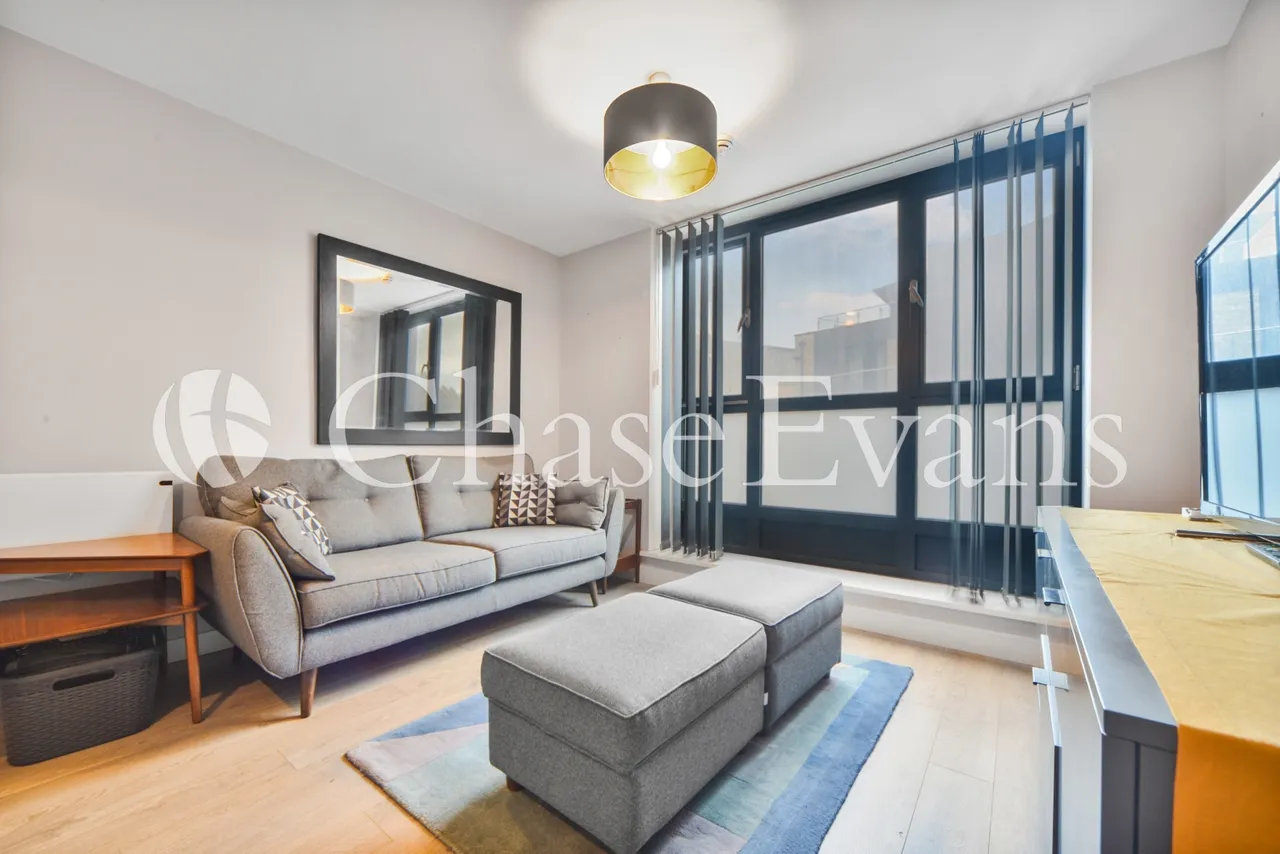 Hallsville Road, Canning Town, E16, photo 6
