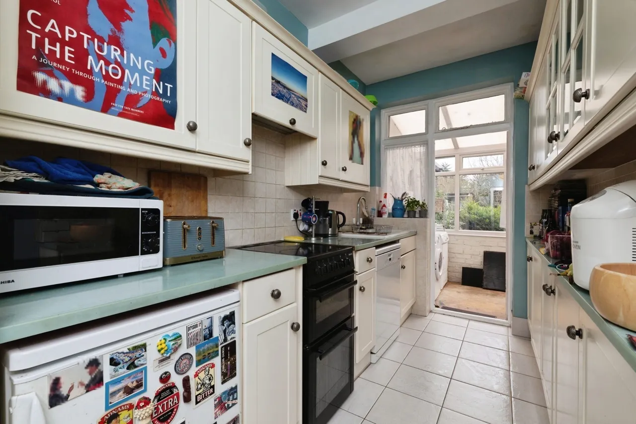 Fairway Gardens, Ilford, IG1, photo 9