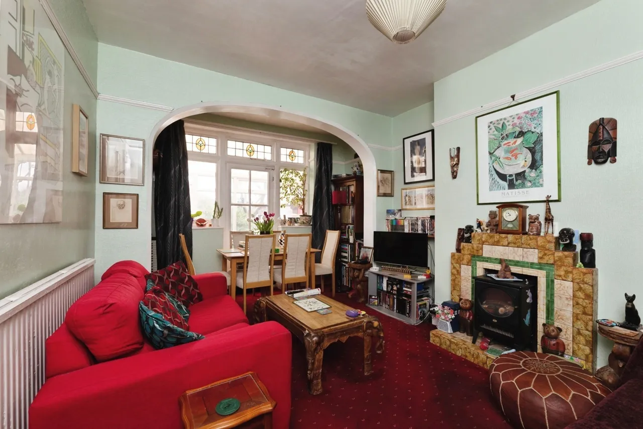 Fairway Gardens, Ilford, IG1, photo 8