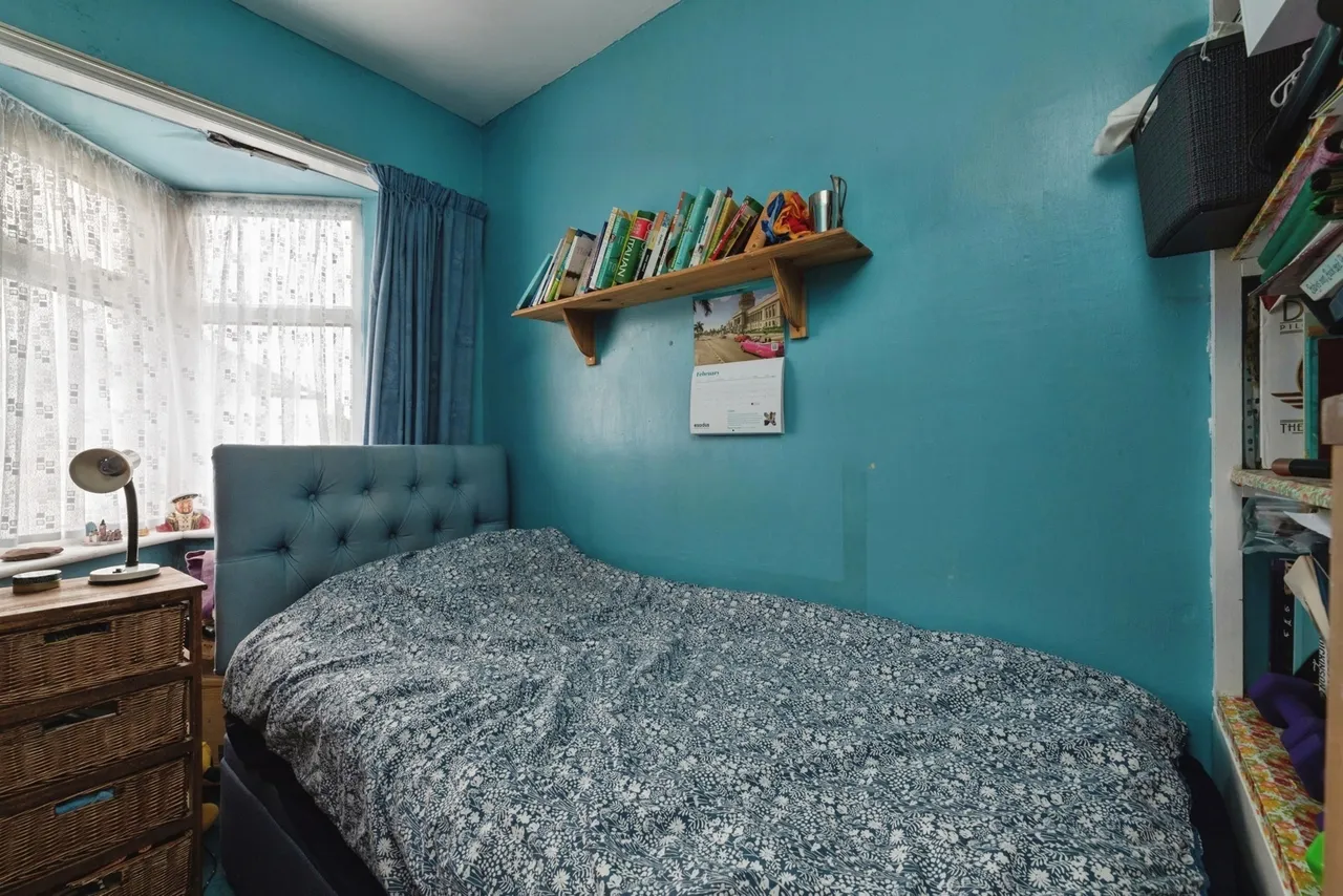 Fairway Gardens, Ilford, IG1, photo 13